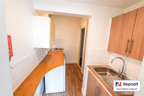 2 bedroom flat to rent, Half Edge Lane, Eccles, Manchester, M30