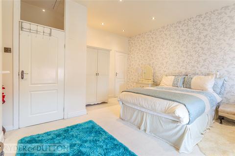 33 Hathershaw Lane, Oldham, OL8 3EU