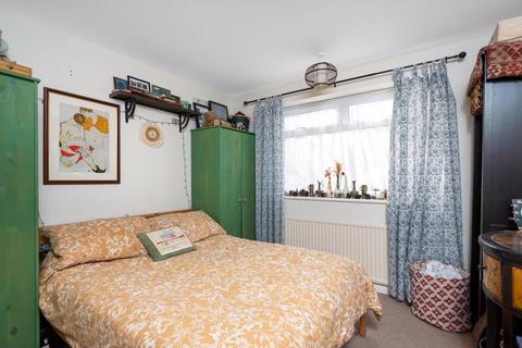 22 Silver Birch Close, Dartford, DA2 7NH