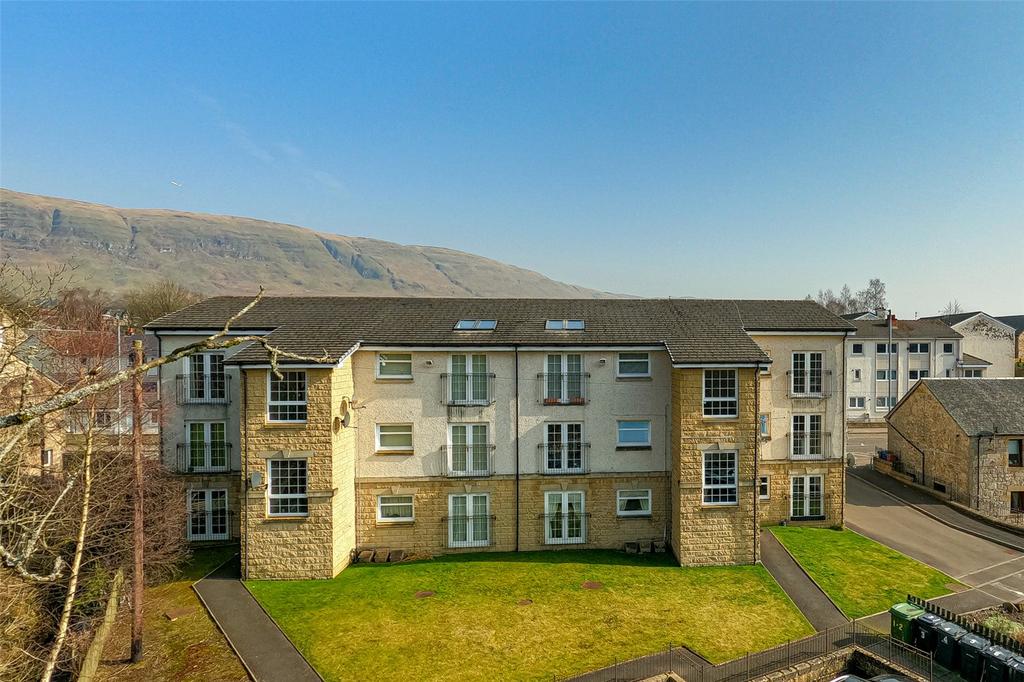 Margaret Court, Lennoxtown, Glasgow 2 bed apartment £82,000