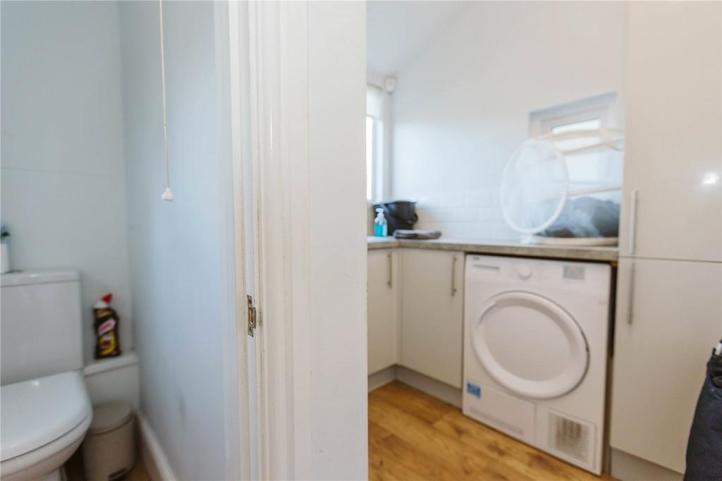 Oldbury Court Road, Fishponds, Bristol, BS16 4 bed semidetached house