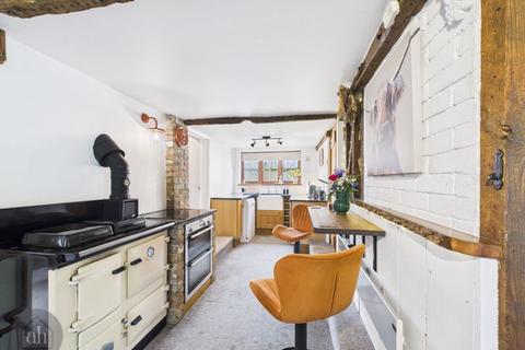 3 bedroom detached house for sale, Norton Road, Great Ashfield