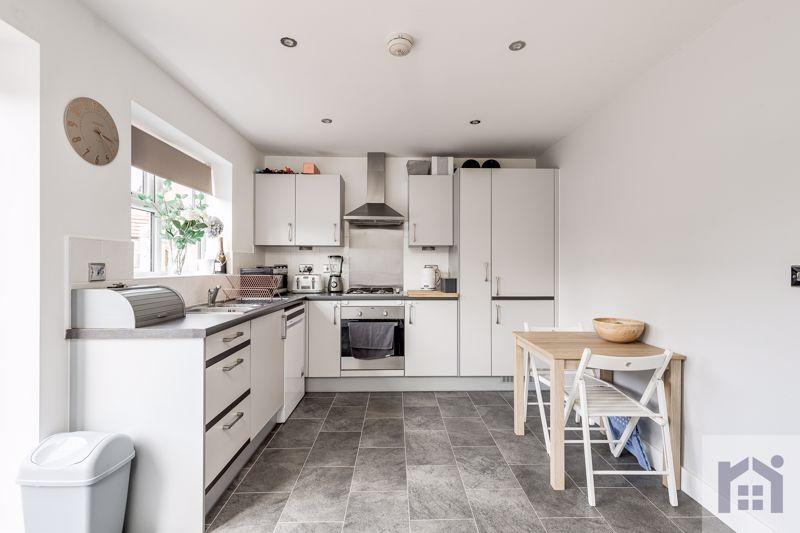 Dining kitchen