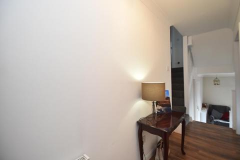 21 Dumbrock Road, Milngavie, Glasgow, G62 7RB