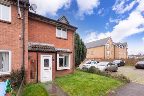 1 bedroom terraced house for sale - A modern one bedroom end terraced freehold property located in this popular area in Langley. No onward chain, Ideal...