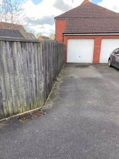 3 bedroom terraced house to rent, Oxford Gardens, Hilperton, Trowbridge