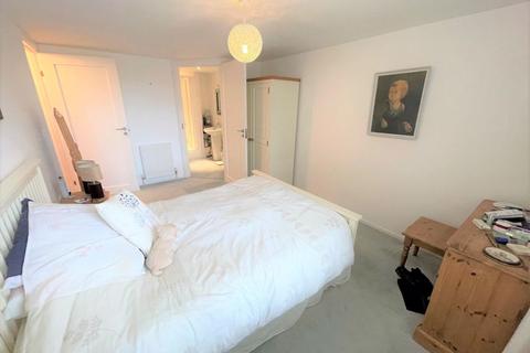 2 Brunel Quays, Lostwithiel, PL22 0JB