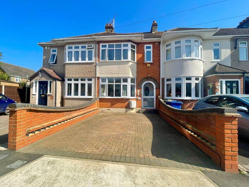 Grange Road, Aveley, Essex 3 bed terraced house for sale £425,000