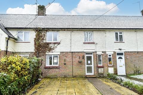 2 bedroom terraced house to rent, Lyndhurst Road, Chesham