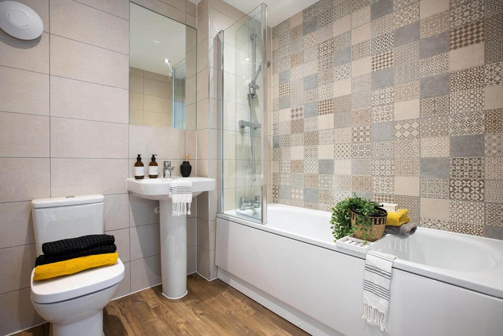 Family-friendly bathroom
