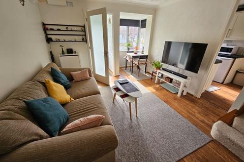1 bedroom end of terrace house to rent, Great Meadow Road, Bristol