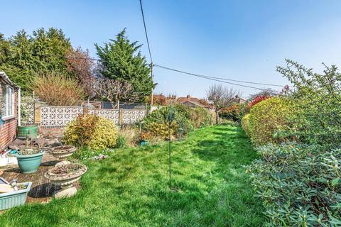 8 Field Close, Yarnton, Kidlington, OX5 1NE
