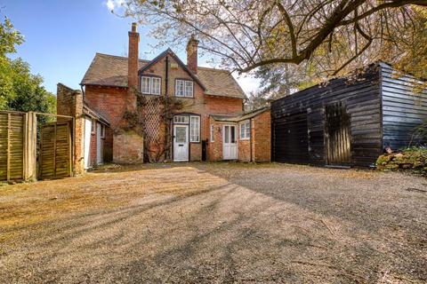 Guardswell Cottage Brockenhurst Road, Ascot, SL5 9HA