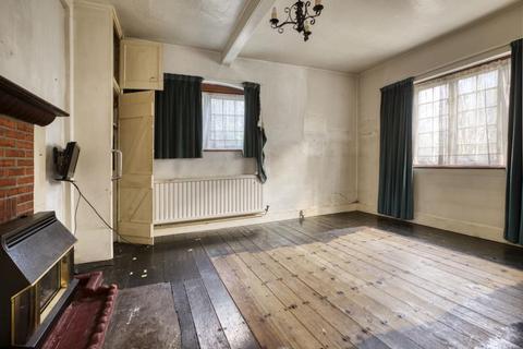 Guardswell Cottage Brockenhurst Road, Ascot, SL5 9HA