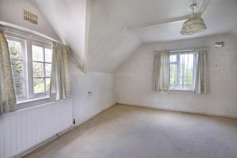 Guardswell Cottage Brockenhurst Road, Ascot, SL5 9HA