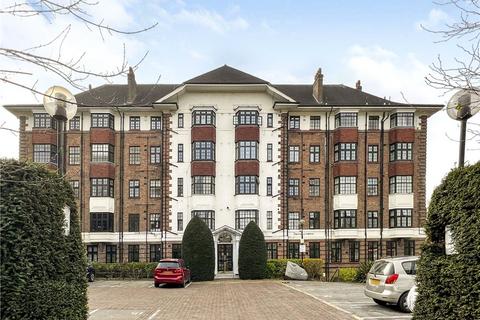 Hanger Lane, Ealing, W5