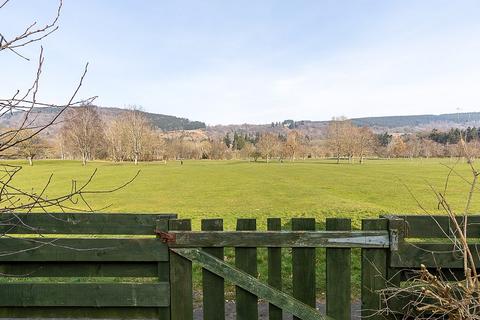 33 Tayside Crescent, Aberfeldy, PH15 2AR