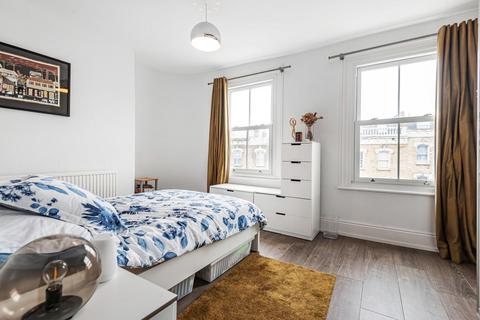 2 bedroom maisonette for sale - Lavender Hill, Battersea