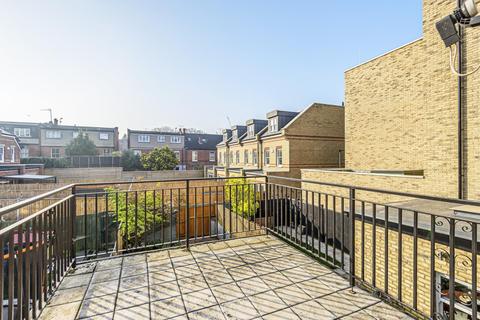 6 Borough Road, Kingston Upon Thames, KT2 6BD