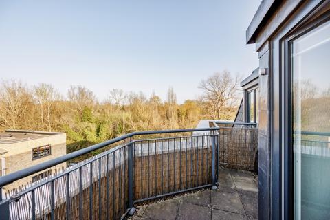 35 Dock Meadow Reach, Hanwell, London, W7 2QN