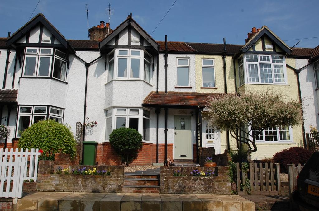 Marsham Lane, Gerrards Cross, Buckinghamshire, SL9 3 bed terraced house