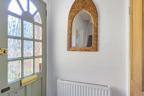1 Eashing Lane, Godalming, GU7 2JZ