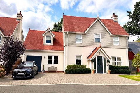 3 Brompton Gardens, West End, Woking, GU24 9GN