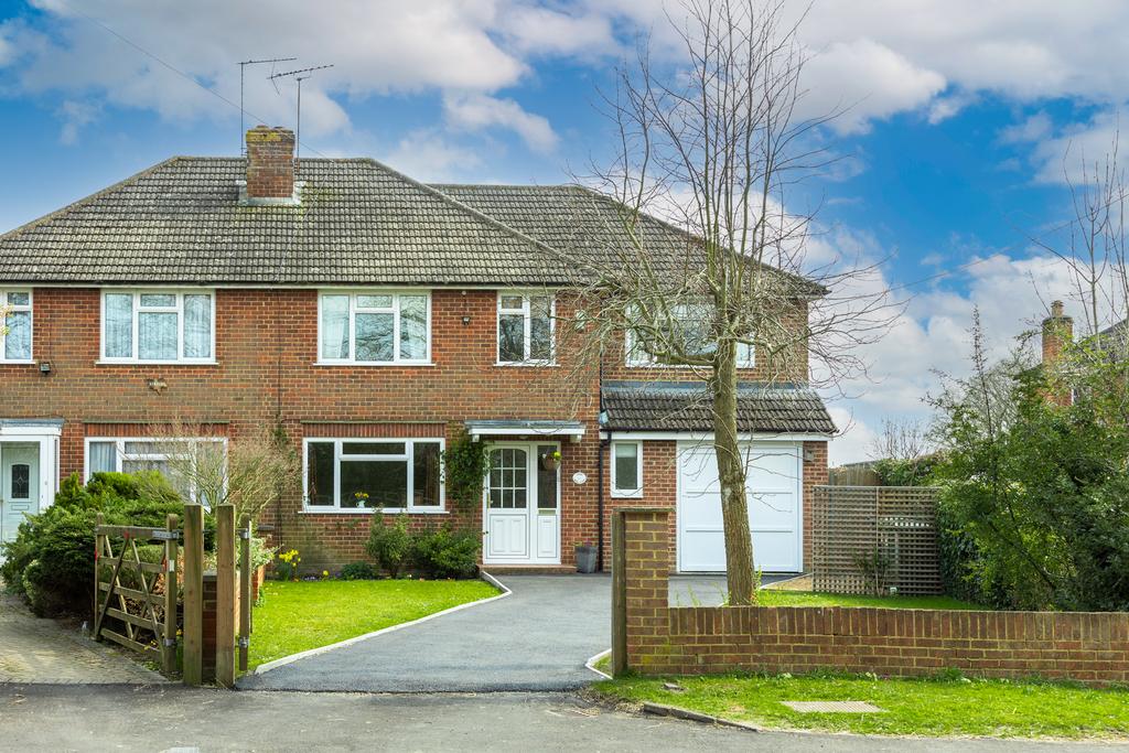Park View, Beech Hill Road, Beech Hill, Reading, RG7 2BA 4 bed semi