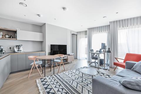 2 bedroom property to rent, No.4, Upper Riverside, Cutter Lane, Greenwich Peninsula, SE10