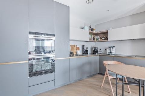 2 bedroom property to rent, No.4, Upper Riverside, Cutter Lane, Greenwich Peninsula, SE10