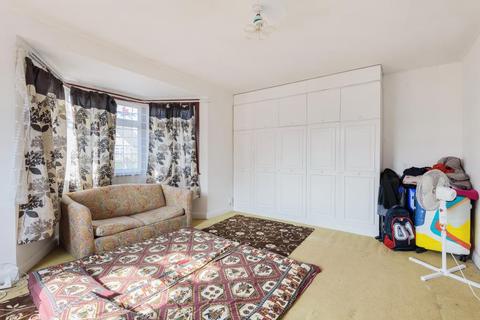 9 Heming Road, Edgware, HA8 9AB