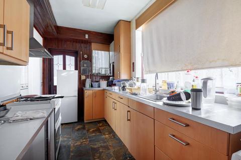 9 Heming Road, Edgware, HA8 9AB