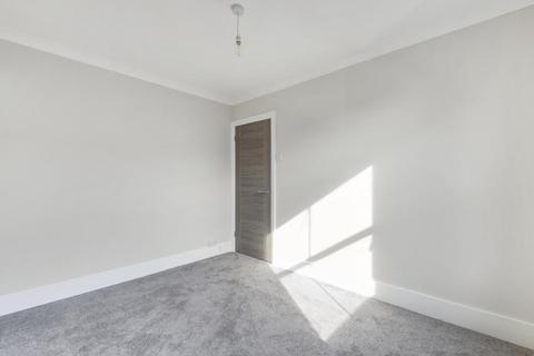 17 Camden Grove, Chislehurst, BR7 5BH