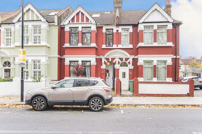 Rancliffe Road, East Ham E6 5 bed terraced house £2,750 pcm (£635 pw)