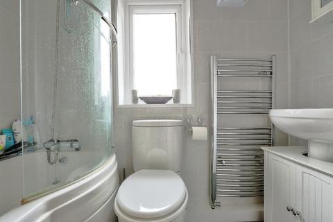 166 Birchington Avenue, Grangetown, Middlesbrough, TS6 7LS