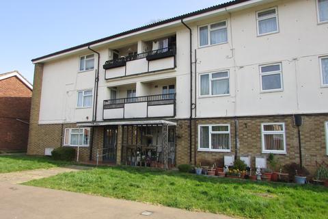 48 Briardale, Stevenage, SG1 1TP