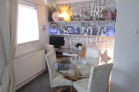48 Briardale, Stevenage, SG1 1TP