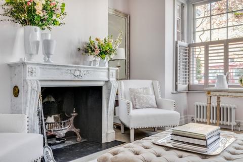 56 Rectory Road, London, SW13 0DT