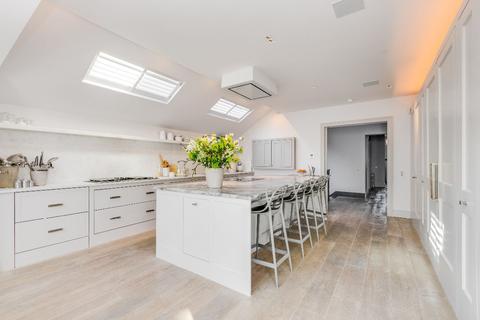 56 Rectory Road, London, SW13 0DT