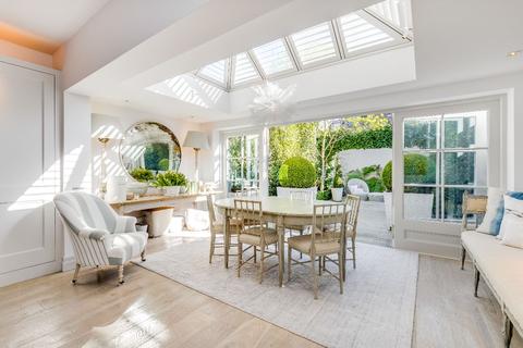 56 Rectory Road, London, SW13 0DT