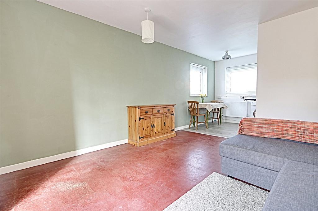 Braybourne Close, Uxbridge, UB8 1 bed £325,000