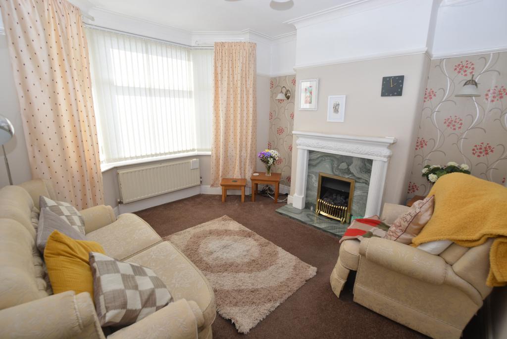Barkway Rd, Stretford, M32 3 bed semidetached house £300,000