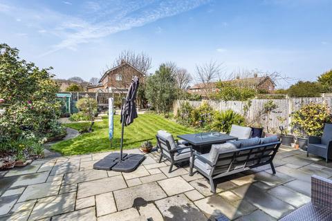159 Bourne Vale, Bromley, BR2 7NY