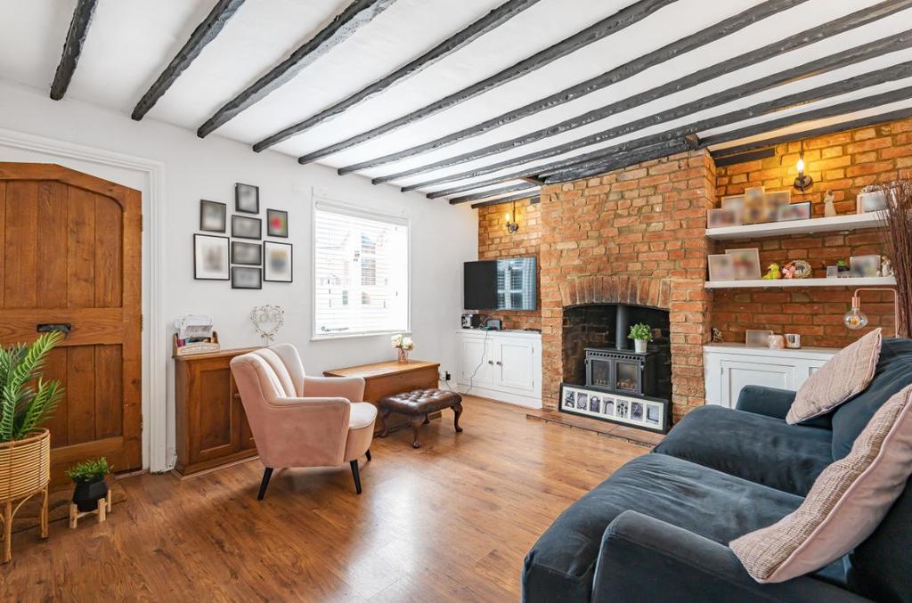 Cranfield Road, Wootton, Bedford 2 bed semidetached house £260,000