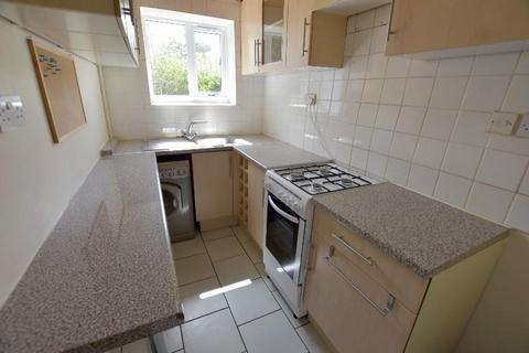 2 bedroom flat to rent, West Close, Walton, Stone, ST15