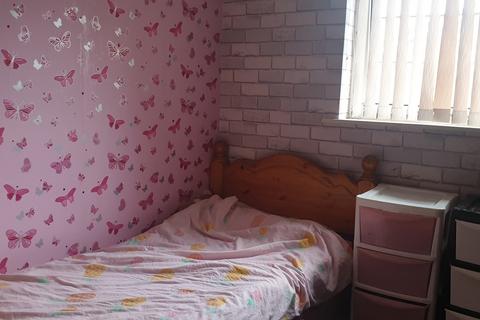 12 Barn Meadow, Birmingham, B25 8YT