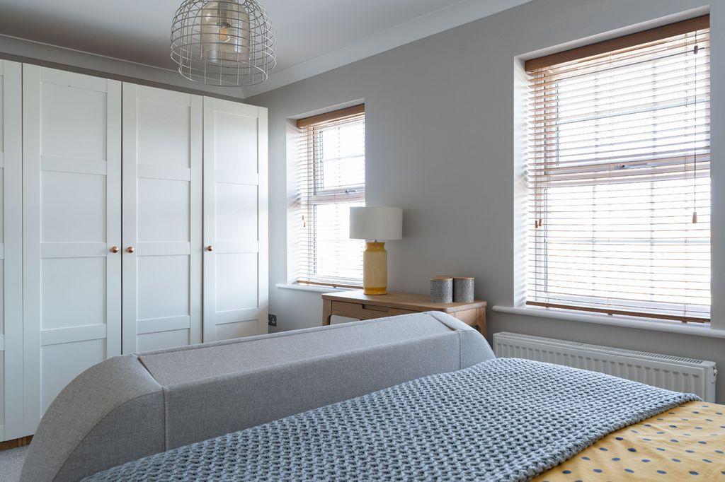 Bedroom 1 (Double)