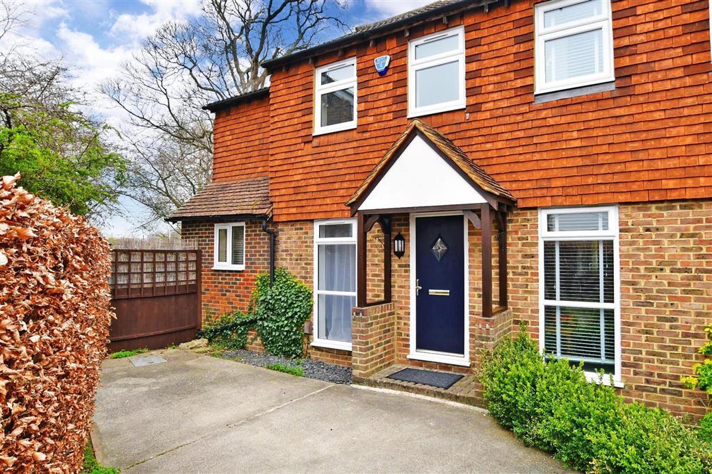 Cherry Orchard, Ditton, Aylesford, Kent 3 bed semidetached house £