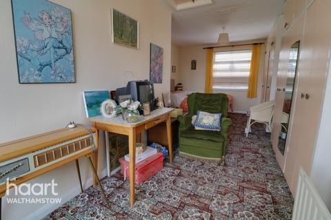30 Aubrey Road, London, E17 4SL