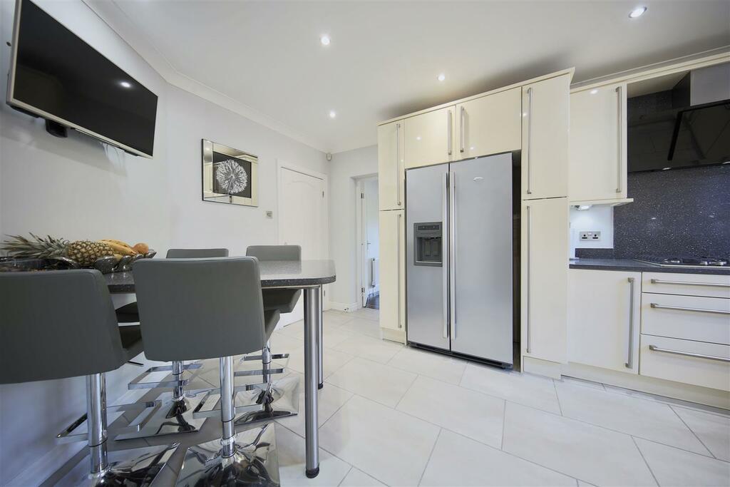 S7if Ht-V2w CXMk Rj 2 Khj Dx GYWY